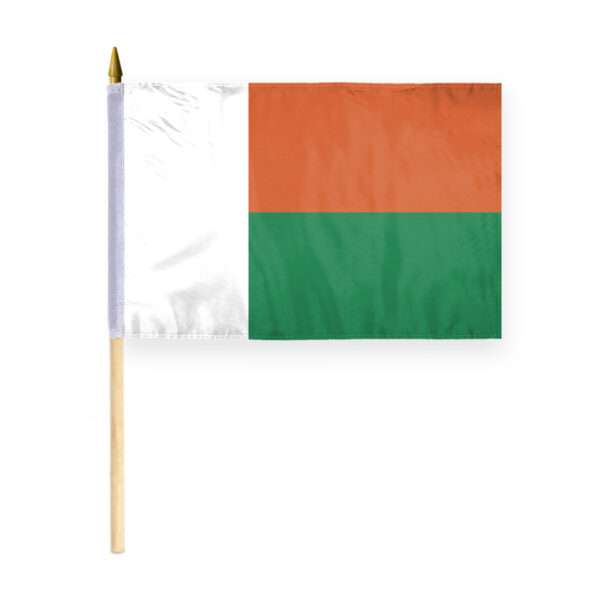 Madagascar Flag 12x18 inch